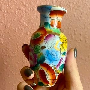 Vintage hand painted floral chinoiserie bud vase